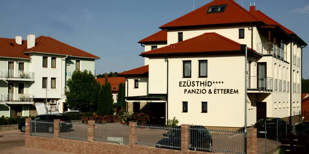 Ezsthd Hotel Veszprm