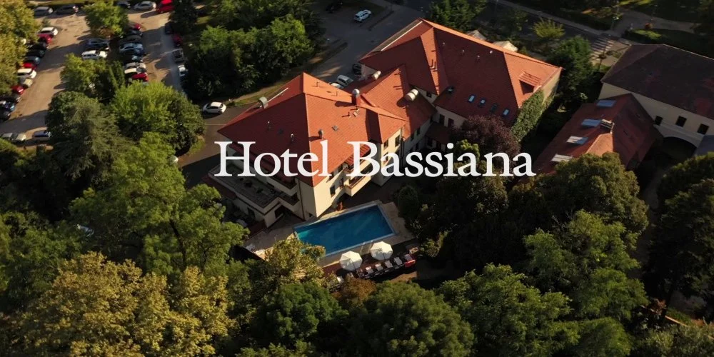 Hotel Bassiana Srvr