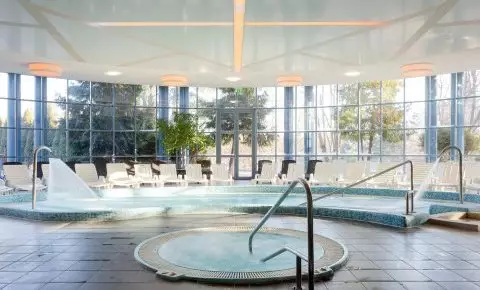 Hotel Eger Park - Kedvezményes ajánlat fürdőbelépővel