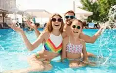 Családi kedvezmények