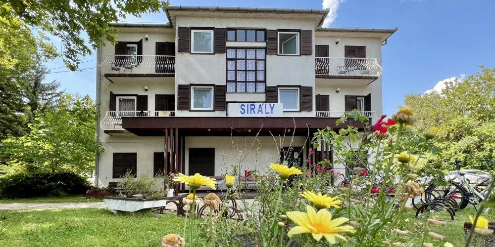 Sirly Hotel Balatonlelle